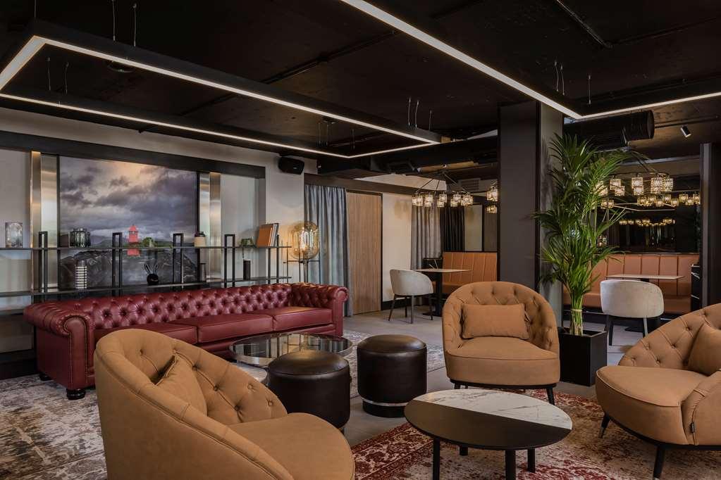Radisson Red Hotel London Heathrow Restoran fotoğraf