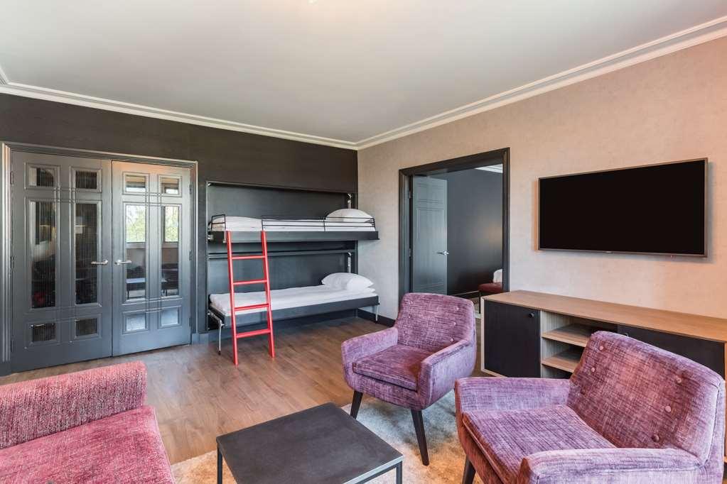 Radisson Red Hotel London Heathrow Oda fotoğraf