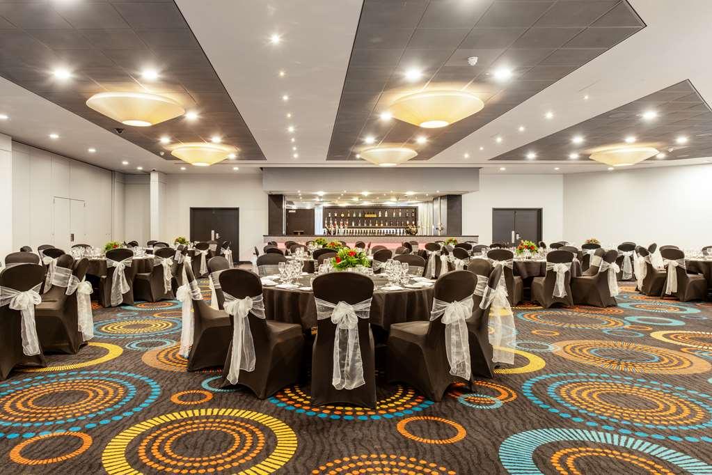Radisson Red Hotel London Heathrow Konforlar fotoğraf